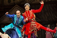 Carlos Martín Pérez i Vladimir Yaroshenko w “Przypowieści sarmackiej” Conrada Drzewieckiego, fot . Ewa Krasucka