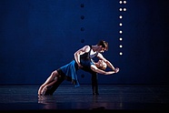 [Translate to English:] Paweł Koncewoj i Aleksandra Liashenko w „Century Rolls” Ashleya Page'a, fot. Ewa Krasucka