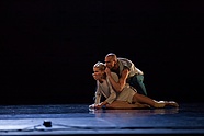 Carlos Martín Pérez i Anna Lorenc w „Nevermore...?” Roberta Bondary, fot. Ewa Krasucka