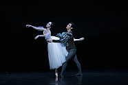 „Giselle”, Ryota Kitai (Książę Albert) i Jaeeun Jung (Giselle), fot. Marta Wódz