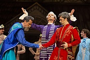 [Translate to English:] Paweł Koncewoj, Wojciech Ślęzak i Michał Chruścielewski w „Przypowieści sarmackiej” Conrada Drzewieckiego, fot Ewa Krasucka