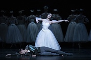 „Giselle”, Ryota Kitai (Książę Albert) i Jaeeun Jung (Giselle), fot. Marta Wódz