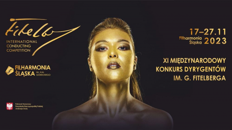 Grafika z napisami i postacią kobiety pomalowaną na złoto