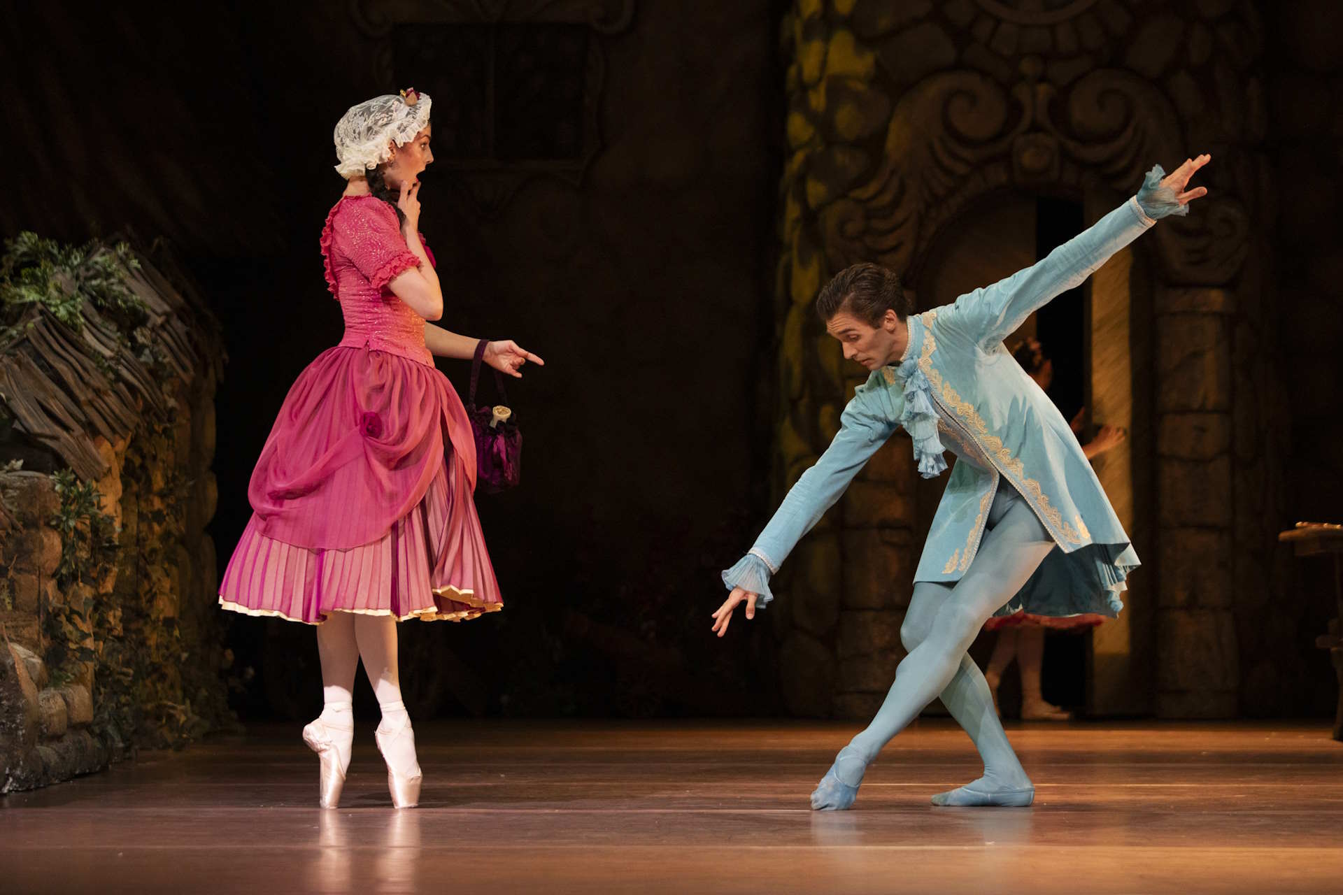 Yana Shtanhei as Podstolina and Marco Esposito as Wacław in “Sarmatian Parable”, ph. Ewa Krasucka