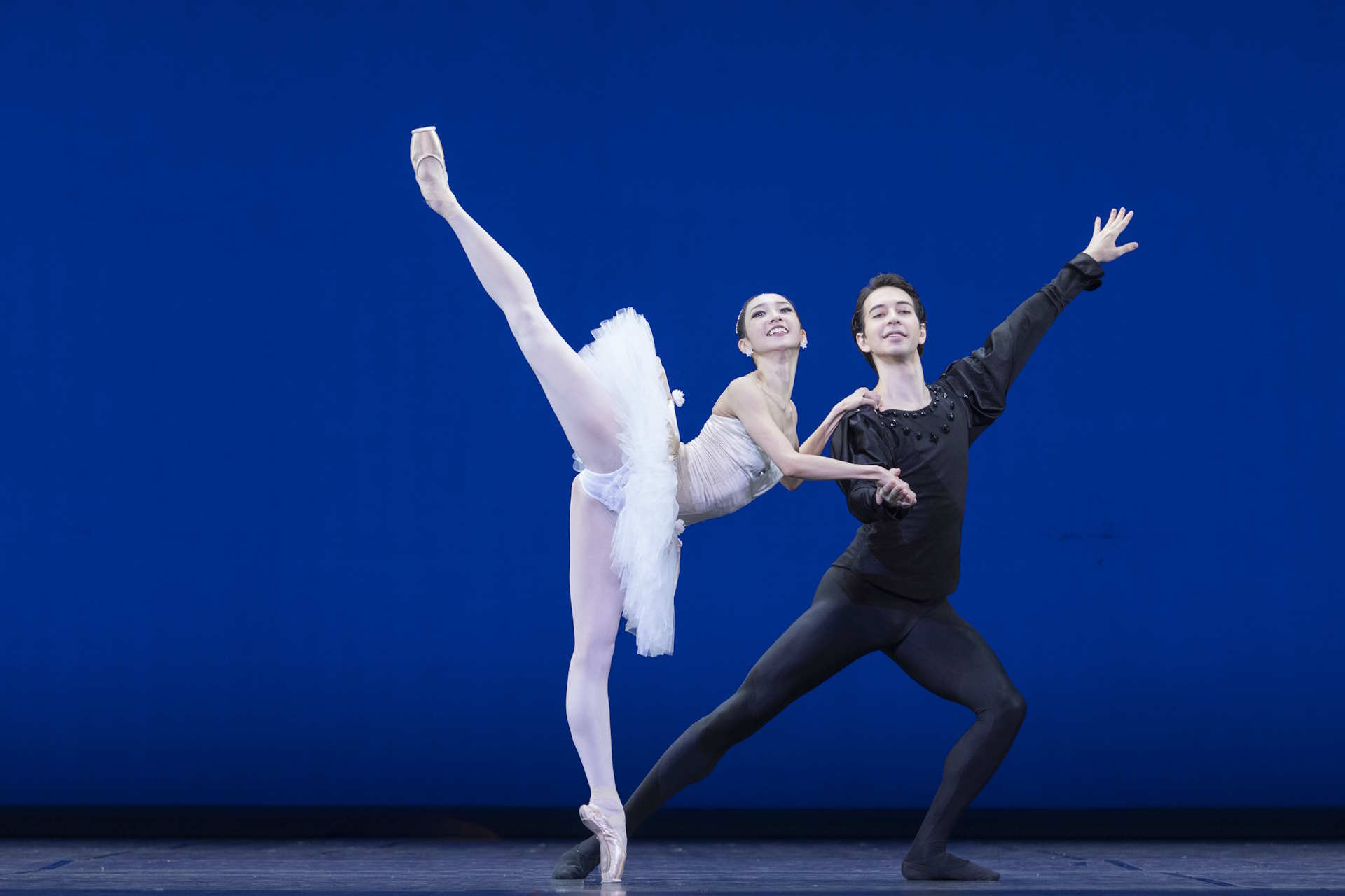 Bogdan Verbovoy and Jaeeun Jung in “Symphony in C”, ph. Ewa Krasucka, © The School of American Ballet